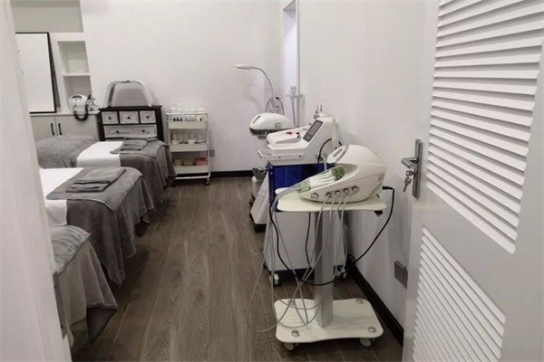 宛央科技美肤中心